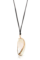 Iridescent Mussel Shell Pendant Necklace