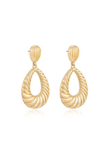 Teardrop Wave Detailed Earrings