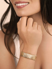 Ribbed Crystal Cuff